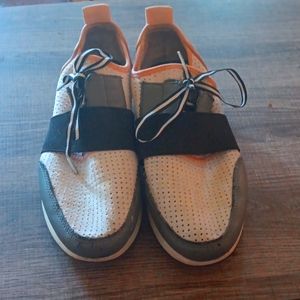 Steve madden size 5 1/2